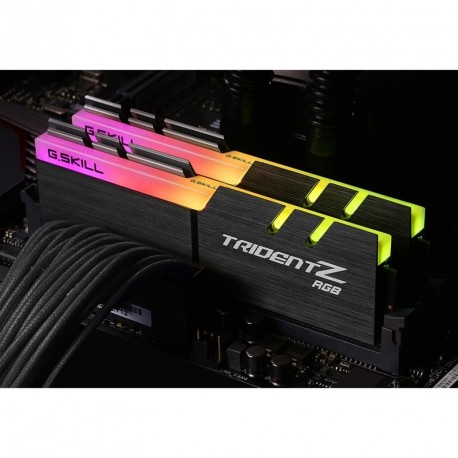 Pomnilnik DDR4 32GB (2x16GB) 3200 G.SKILL Trident Z RGB (F4-3200C14D-32GTZR)