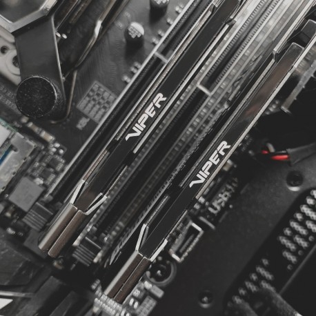 Pomnilnik DDR4 8GB 3200 Patriot Viper Steel, PVS48G320C6
