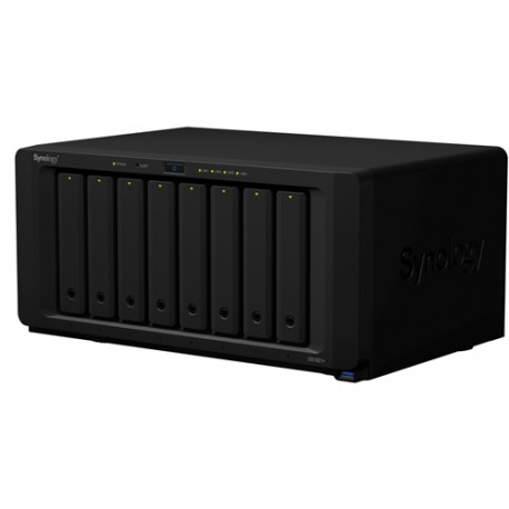 NAS strežnik Synology DS1821+