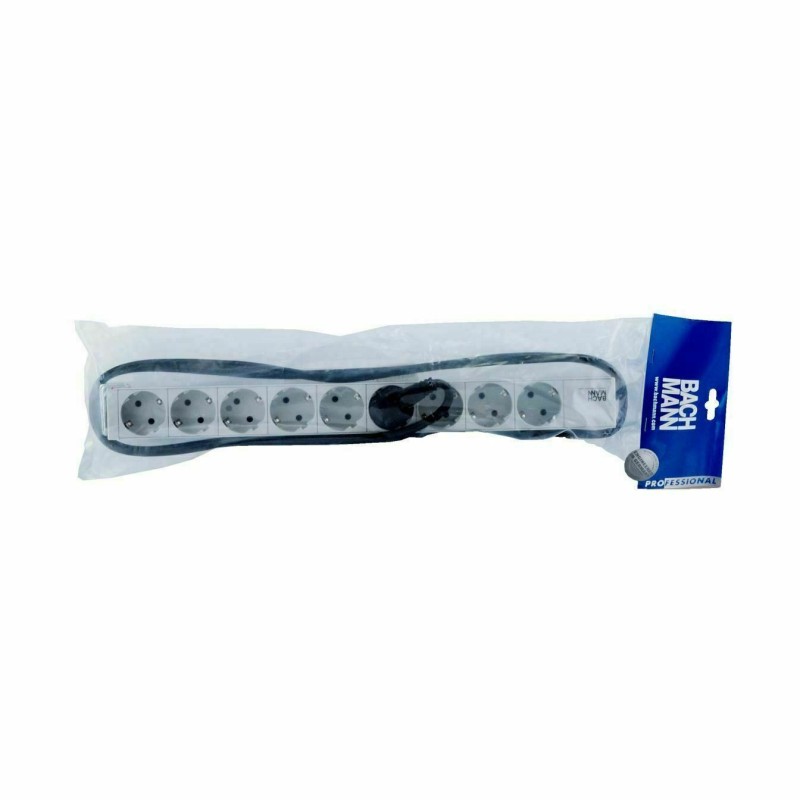 Razdelilec 19" 9x220V ALU UPS Bachmann 2m